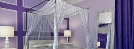 elegant-purple-bedroom-canopy-bed