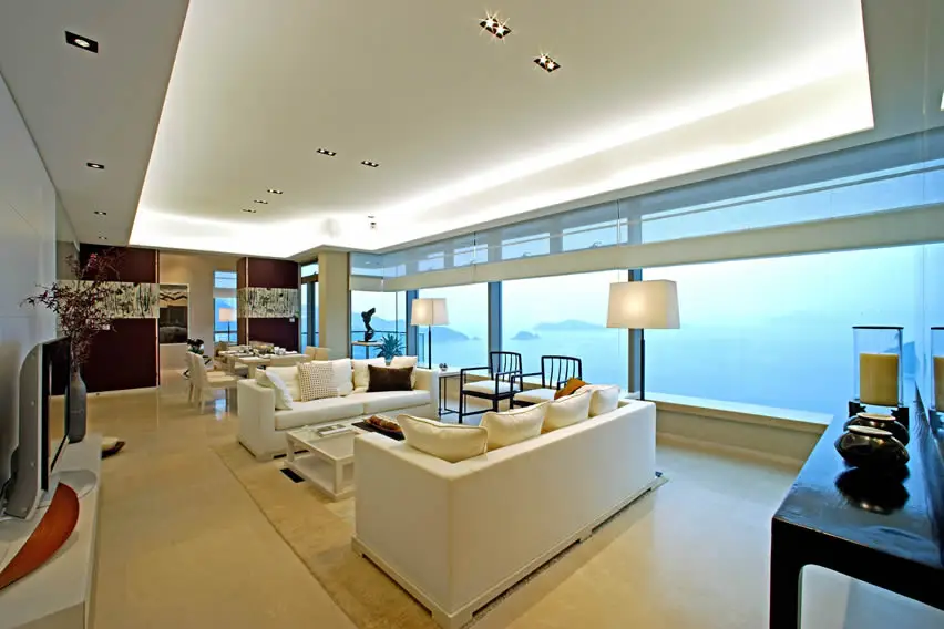 Amazing ocean views and modern furniture