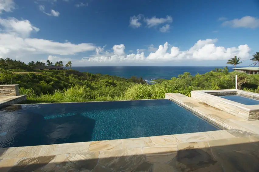 Oceanview pool with flagstone walkway