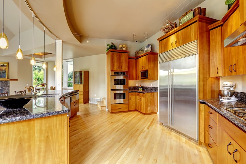 Fancy kitchen with curved island