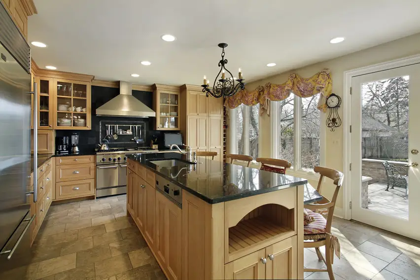 Oak kitchen with stainless steel appliances