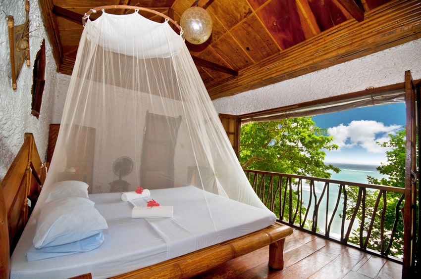 Ocean front bedroom villa with canopy