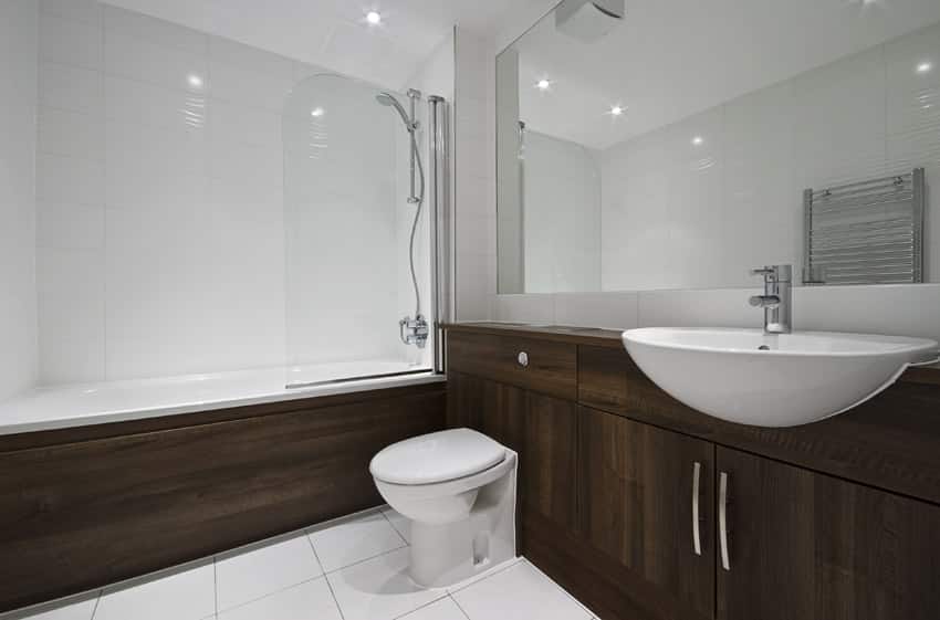 Modern luxury bathroom with hard wood decorative elements