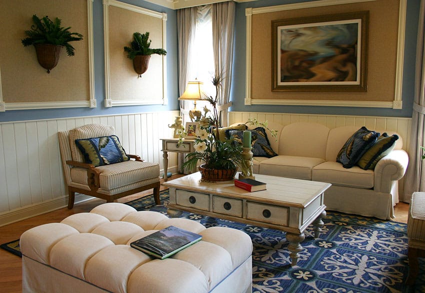 Small Living Room Ideas And Decorating Tips to Make a Room Feel Bigger