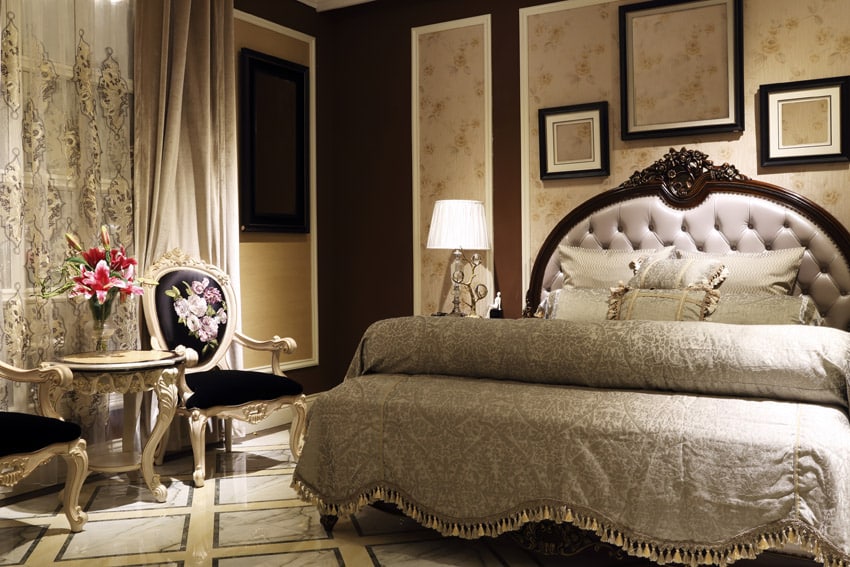 Princess master bedroom design cream theme