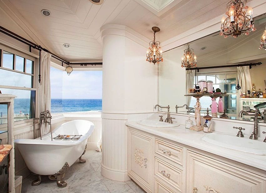 Oceanfront bathroom with view