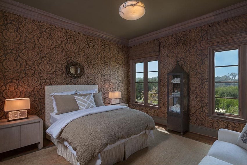 Guest bedroom with vintage design wallpaper