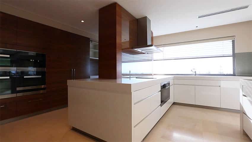 Modern kitchen with open plan and view