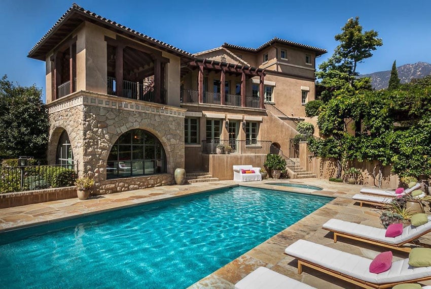 Tuscan style villa with swimming pool