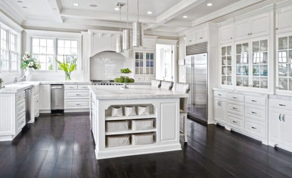 45 Luxurious Kitchens With White Cabinets Ultimate Guide Designing Idea - White Kitchen Cabinets With Espresso Wood Floors 45 Luxurious Kitchens With White Cabinets Ultimate Guide Designing Idea - White Kitchen Cabinets With Espresso Wood Floors