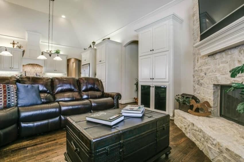 Living room with honey oak hardwood flooring