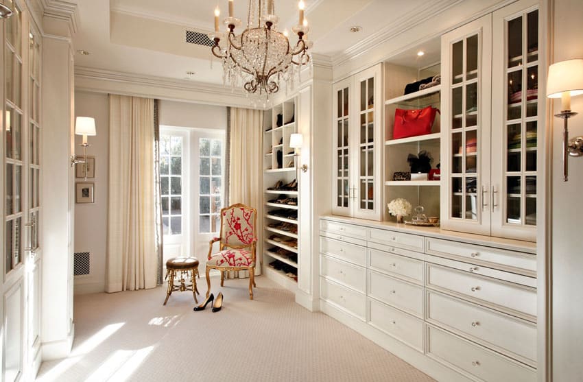 Walk-in closet in classic style, luxurious