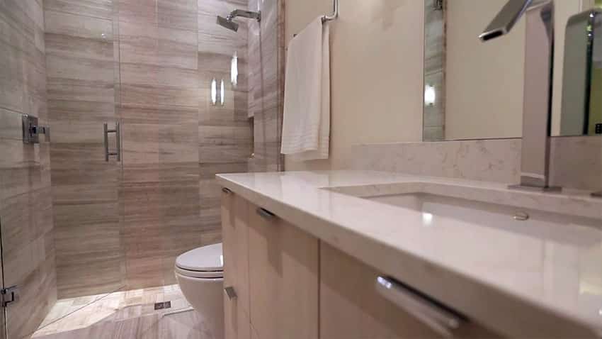 Luxury guest bathroom with shower