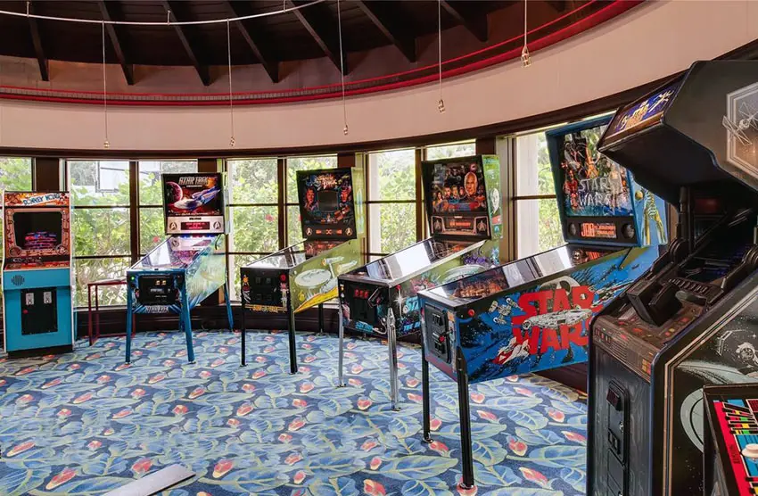 Pinball machines in gaming space