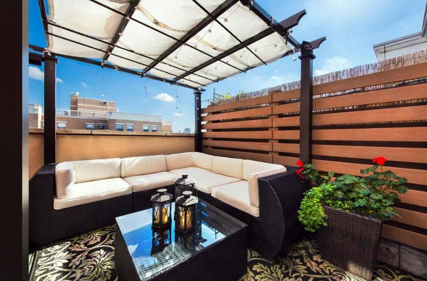 Rooftop patio with shade pergola