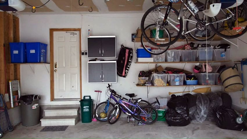 Garage makeover before picture