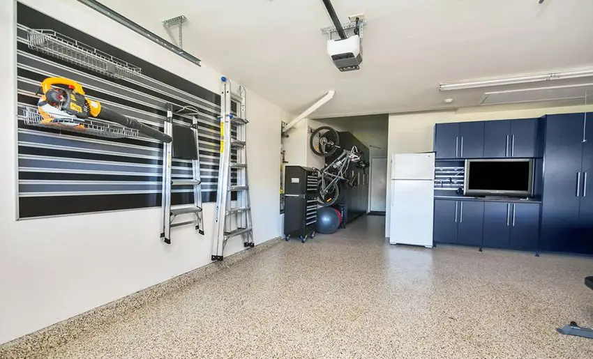 Garage with slat wall tool storage