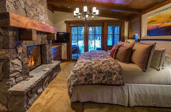 Luxury Master Bedrooms with Fireplaces - Designing Idea