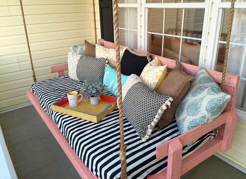 Front porch reclaimed wood pallet swing