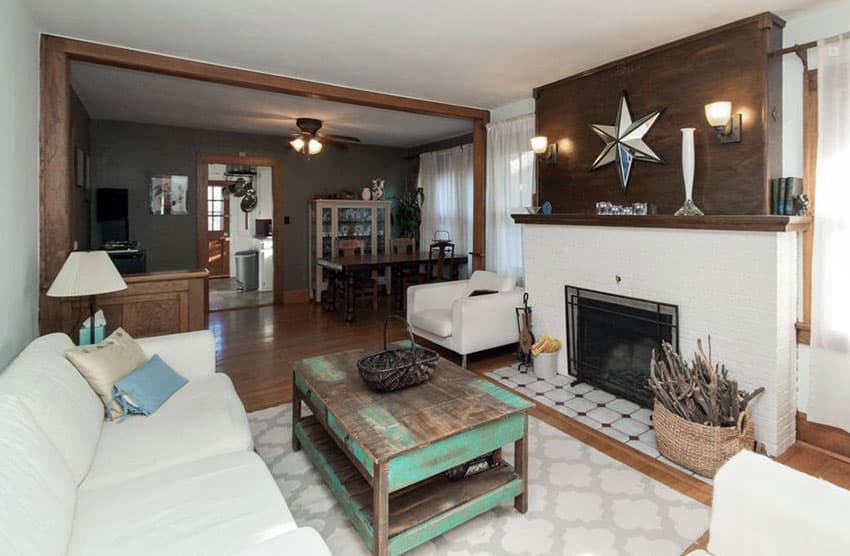 Living room with distressed wood pallet coffee table