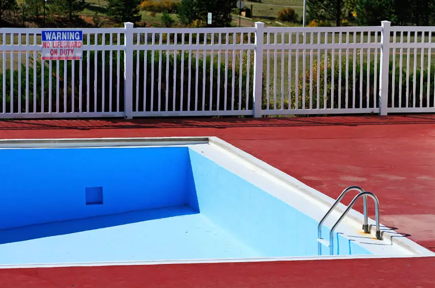 Pool PVC fence