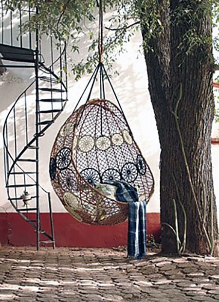 Decorative hanging wicker chair