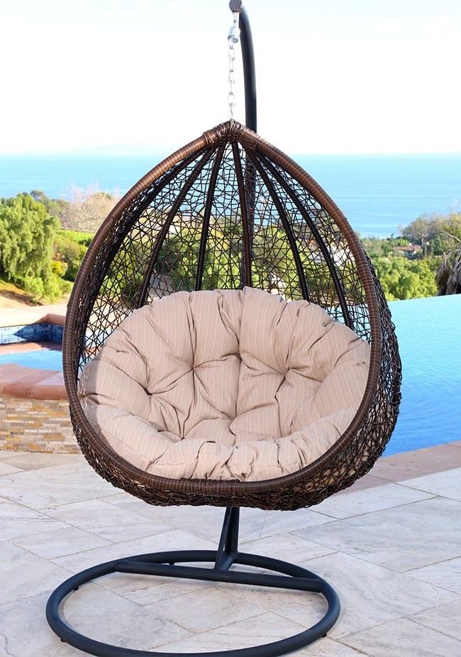 Egg shaped hanging swing chair