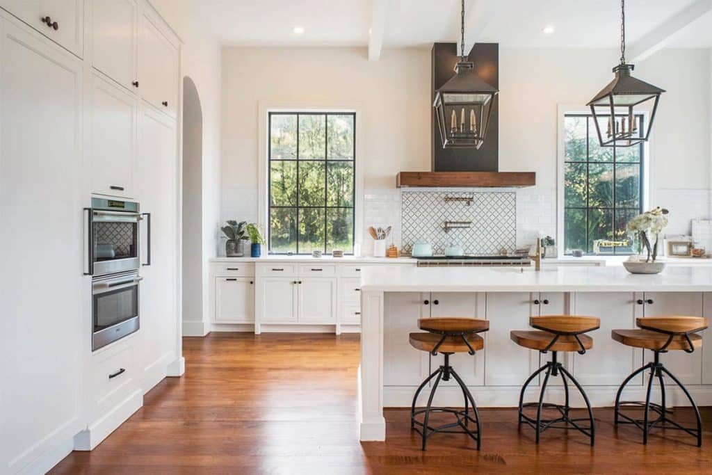 How To Create A Gourmet Kitchen: Interior Designer Ideas