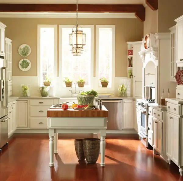 Kitchen with engineered brazilian cherry hardwood flooring