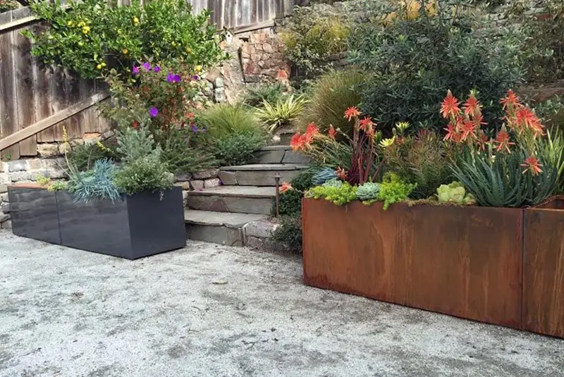 Steel planter flower box