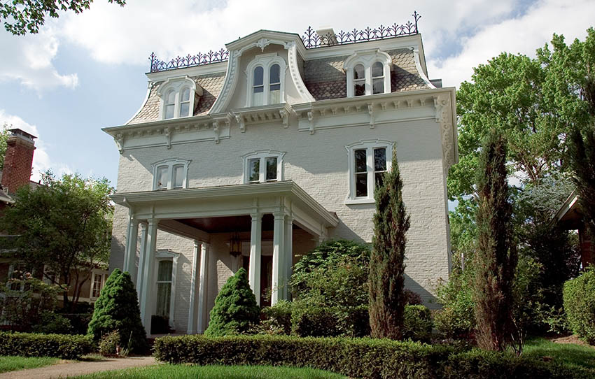 Mansard roof 