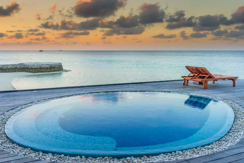 30 Best Small Swimming Pool Ideas - Designing Idea