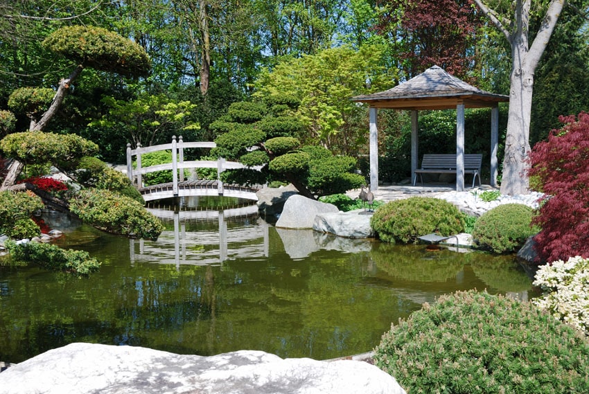 Small pavilion overlooking pond