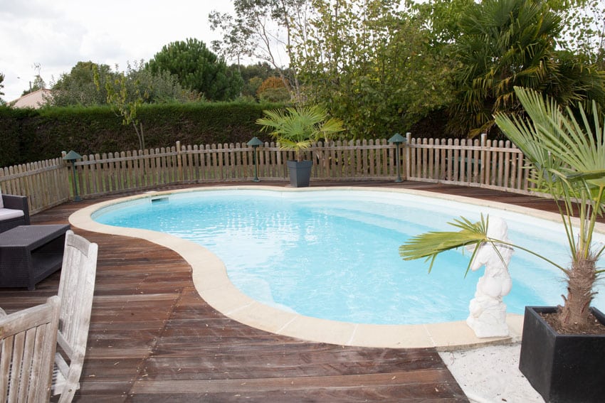 pool with picket fence