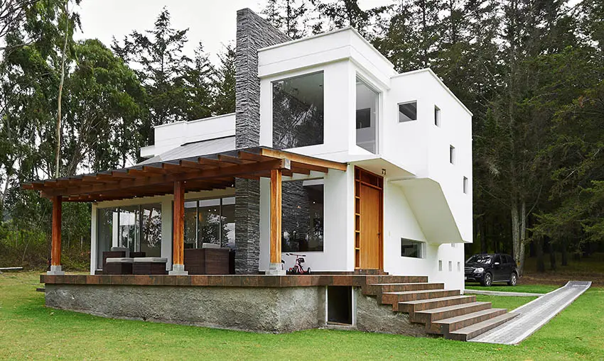 Pergola style veranda attached to modern house