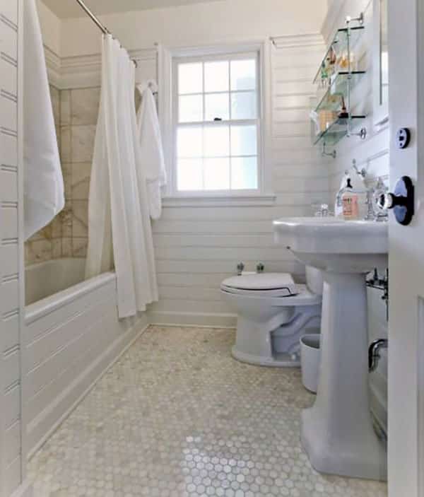 Bathroom with white marble mosaic tile floor