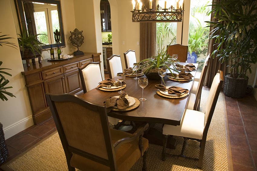 Traditional dining room with antique brass ring chandelier