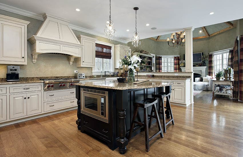 Traditional raised panel cabinet kitchen with attached living floorplan