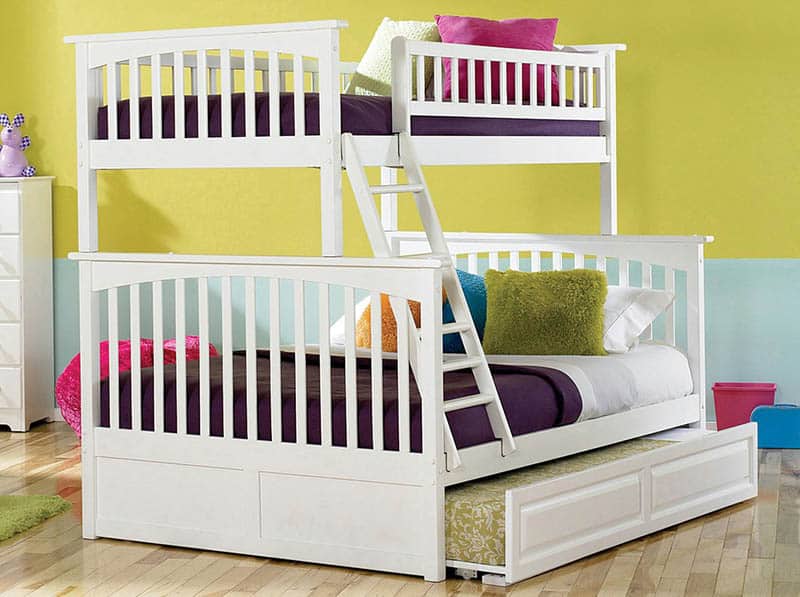 Kids bunk bed with pull out trundle bed