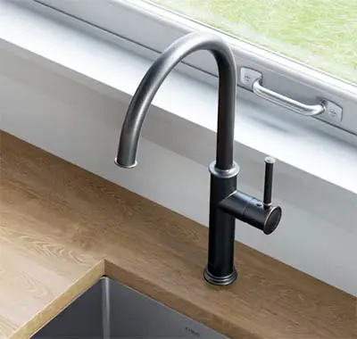 Oil rubbed bronze faucet