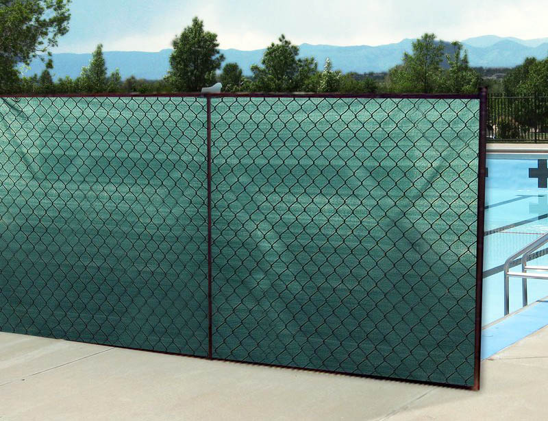 Mesh privacy fence screen