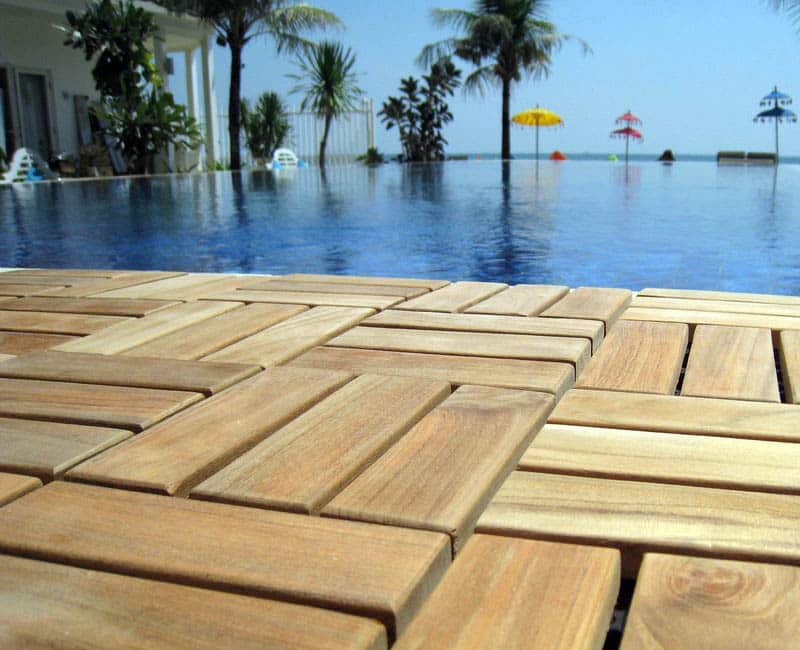 Interlocking wood deck tiles