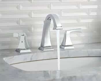 chrome-bathroom-faucet