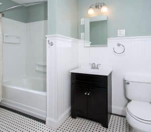 23 Gorgeous Bathroom Wainscoting Ideas (Best Styles & Materials ...