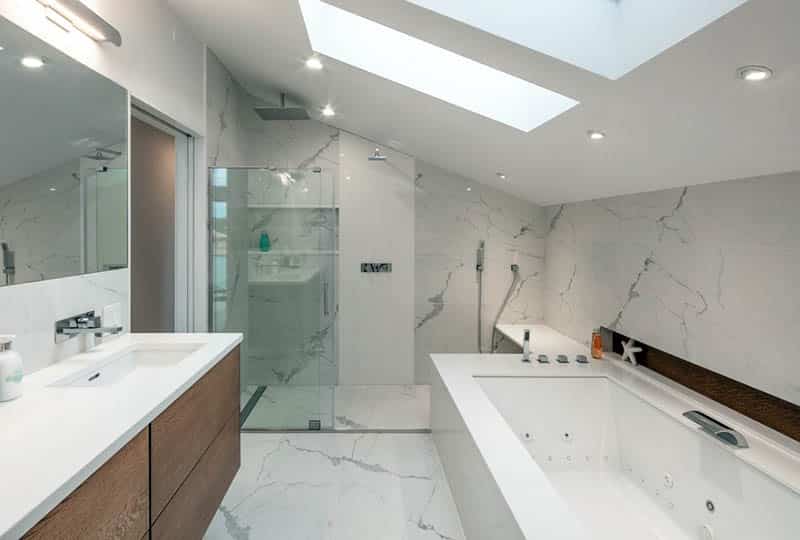 Bathroom with jetted alcove tub