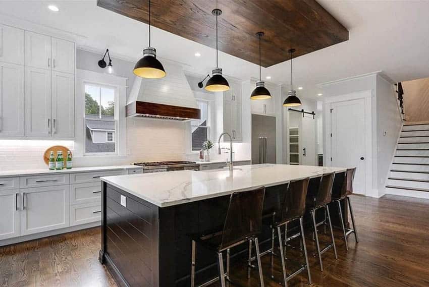 Kitchen with pendant down lights above island