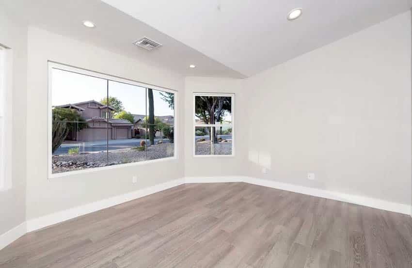 living room baseboards ceiling