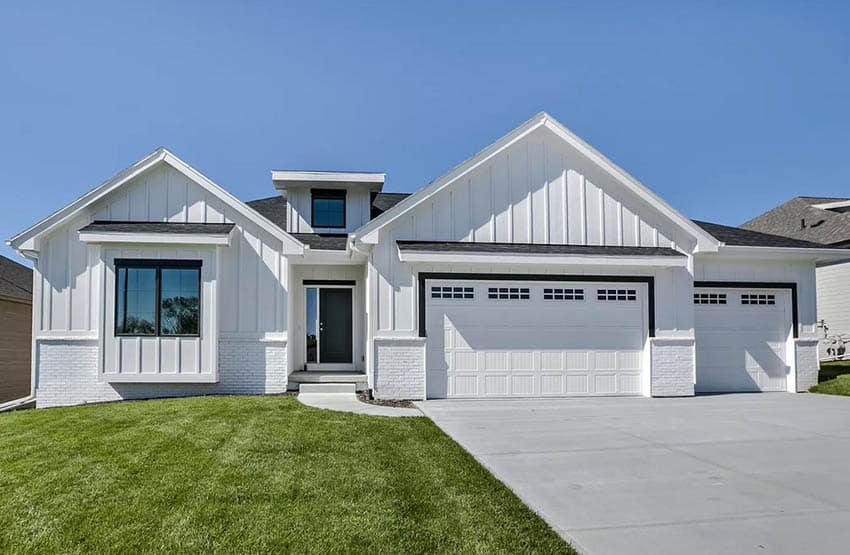 Garage with windows