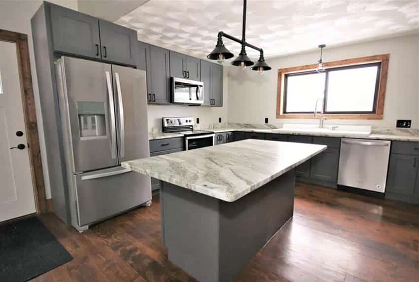 Kitchen with fish scale pattern on ceiling