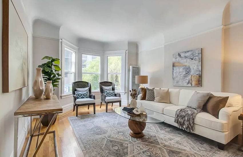 Living room with coved ceiling